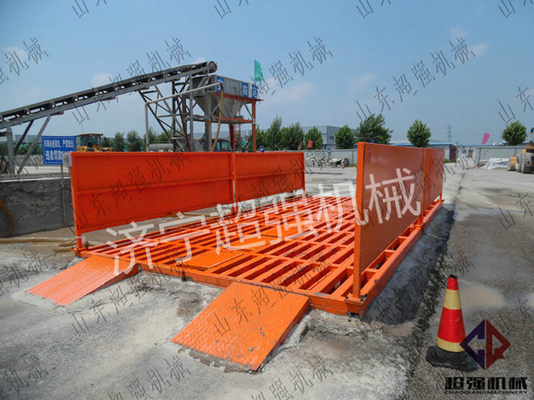 中鐵十七局濟徐高速項目4×8米免（miǎn）基礎型